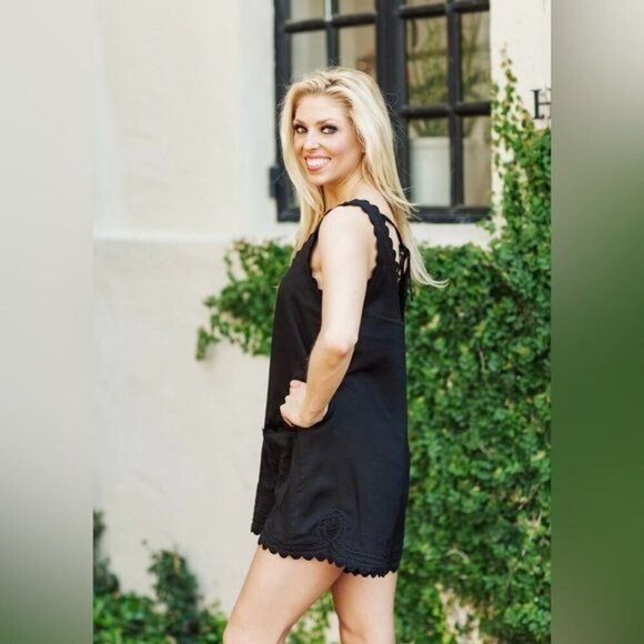 J Marie The Kyler Romper black sleeveless scalloped S, M - Picture 4 of 5